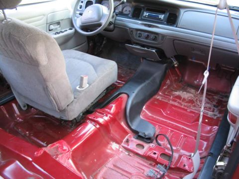 2001 Ford Crown Victoria - Pulled the carpet and cleaned that too while I was in there.
