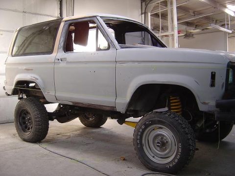 1986 Ford Bronco II “Clyde”