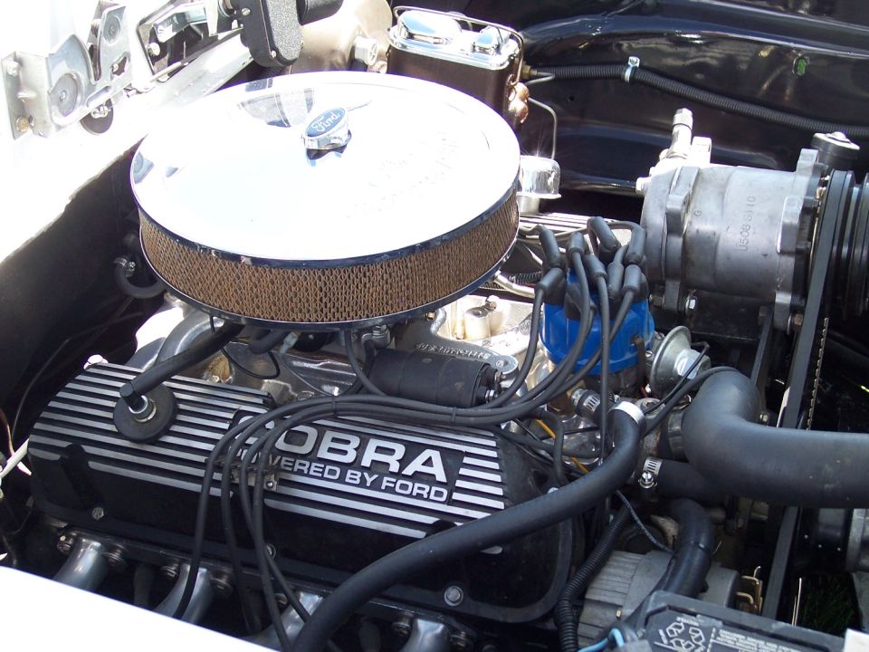 Ford Cobra engine with "POWERED BY FORD" valve covers and chrome air cleaner