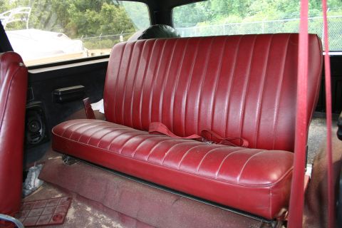 1985 Ford F-150 - back seat