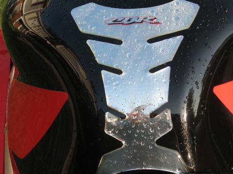2004 Honda CBR600F photo