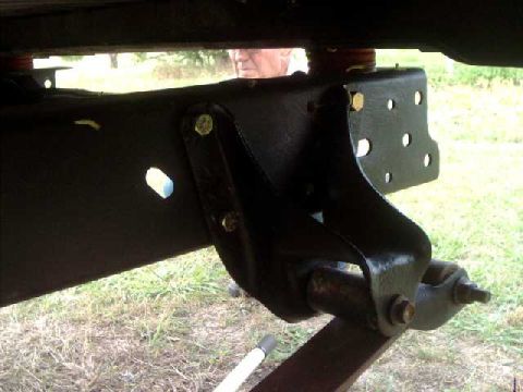 1984 Ford Bronco - BAD shackle angle