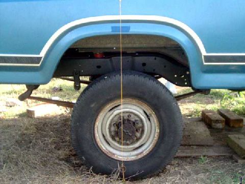 1984 Ford Bronco - Moved front hangers 2 inches forward