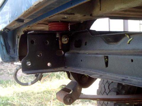 1984 Ford Bronco - Mounting location for rear hangers