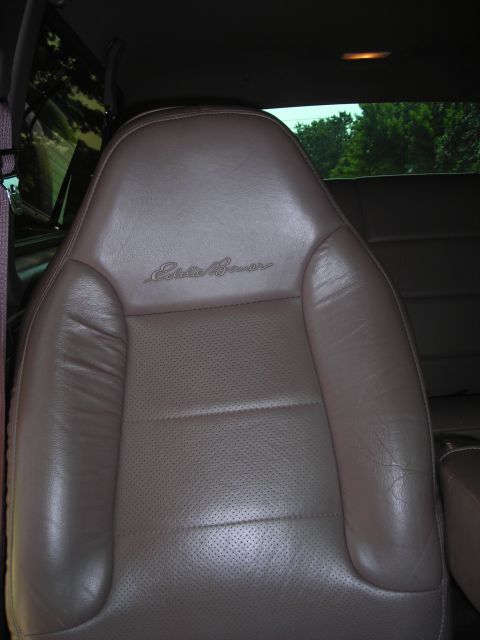 1995 Ford Bronco photo