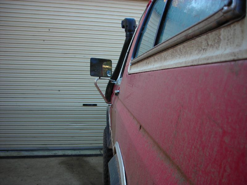 You can see how it sits nice and snug, looks made for a Bronco....just.