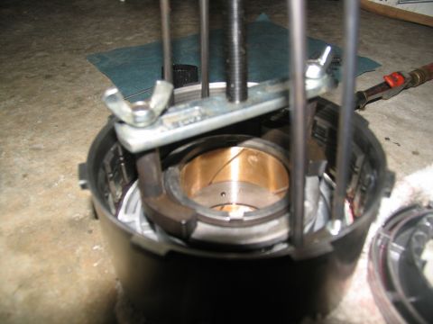1978 Ford Bronco - Tool is used to remove or install planetary gears in a transmission.