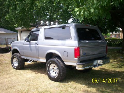 1994 Ford Bronco - 4 inch Lift and 33's