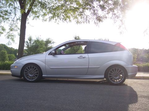 2003 Ford Focus photo