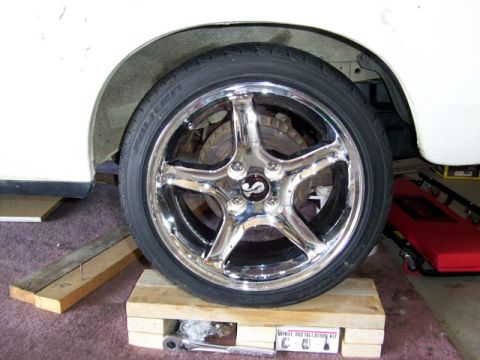 1978 Ford Mustang II - My new tires and wheels - Factory Relpica 95 Cobra R 16x8 wheels and Falken 512 tires (215/40-16 FR, 225/40-16 Rr)