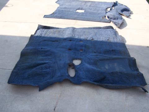1986 Ford Bronco - Front and back carpets. First cleaning