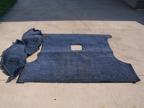 1986 Ford Bronco - Back carpet