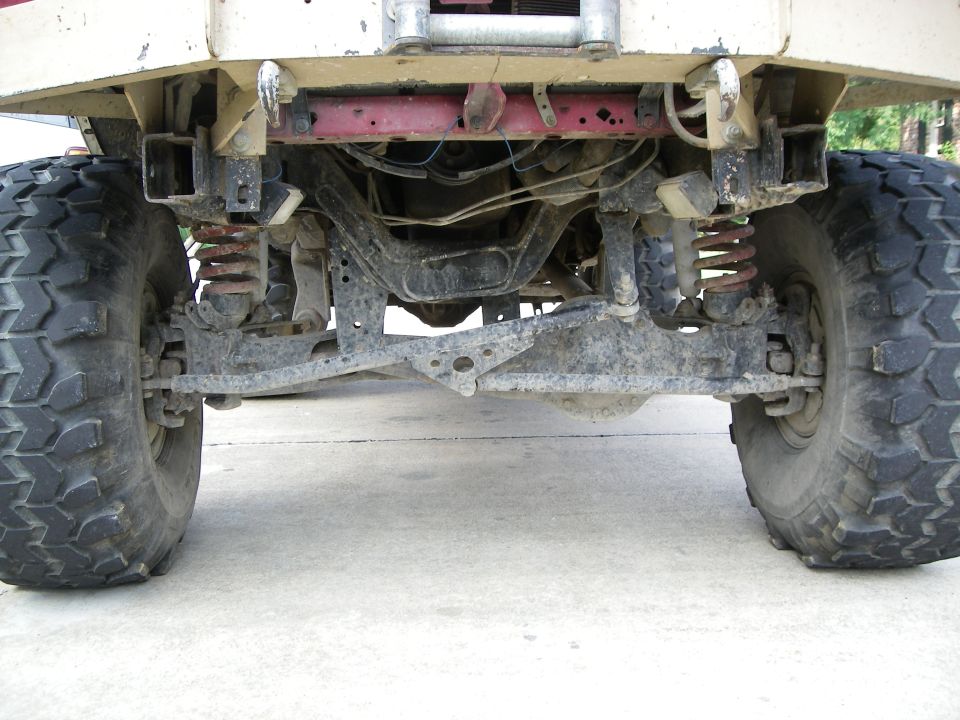 front suspension and tires of an off-road vehicle