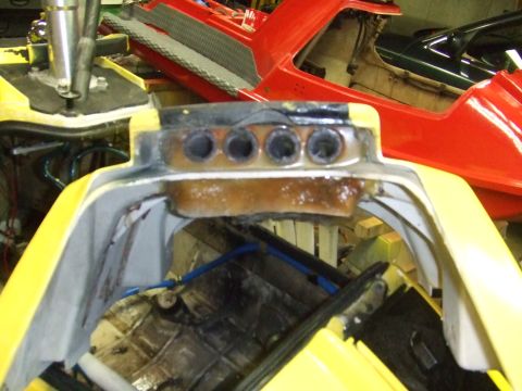 1995 Ford Mustang - This is a close-up of a boat's intake manifold, not a 1995 Ford Mustang.
