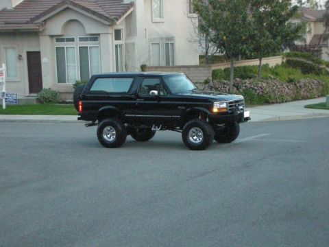 1996 Ford Bronco photo