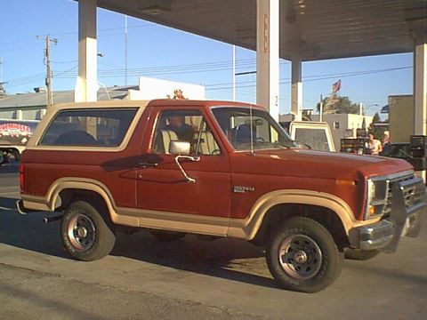 1986 Ford Bronco photo