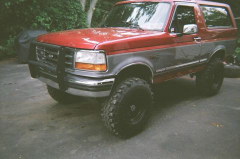 1994 Ford Bronco photo