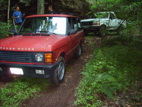 1995 Ford Bronco - the rover and daves bronco behind us