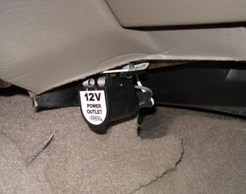 1999 Ford Crown Victoria - The new outlet mounted