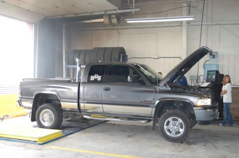 2002 Dodge 2500 - Cutie gets Dyno'd, 90 hp injectors and Speed Eliminator.