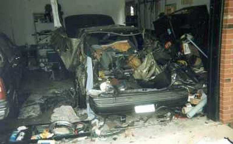 1993 Ford Taurus in 2003