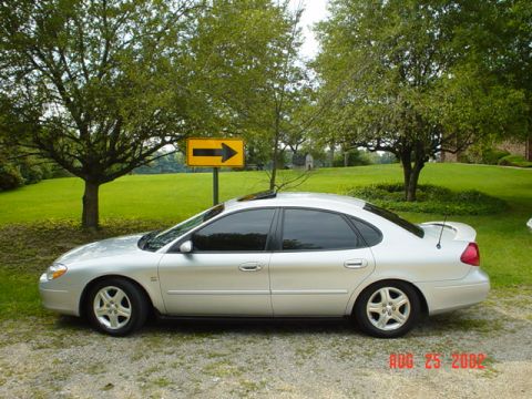 2000 Ford Taurus photo