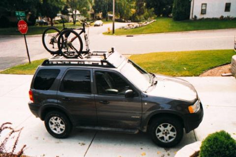2002 Ford Escape - Nice profile, with my bike on top and lights installed.