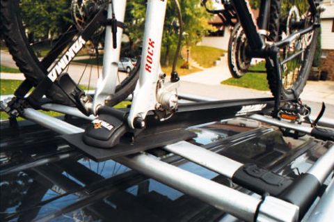 2002 Ford Escape - The Plate I had to make for my copperhead rack by yakima to fit.