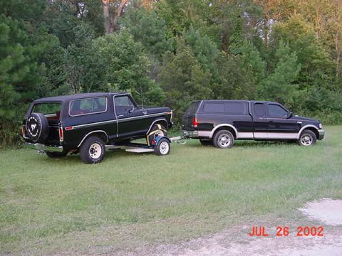 1979 Ford Bronco - Here she is on still on the trailor.