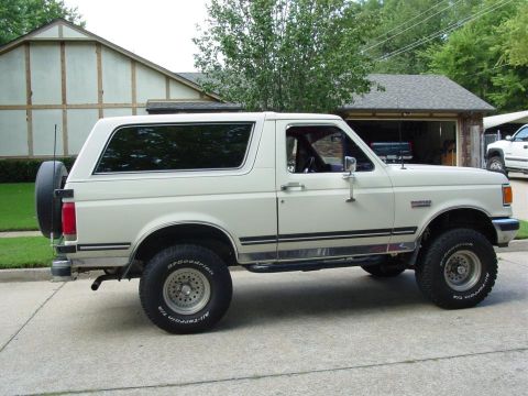 1987 Ford Bronco photo