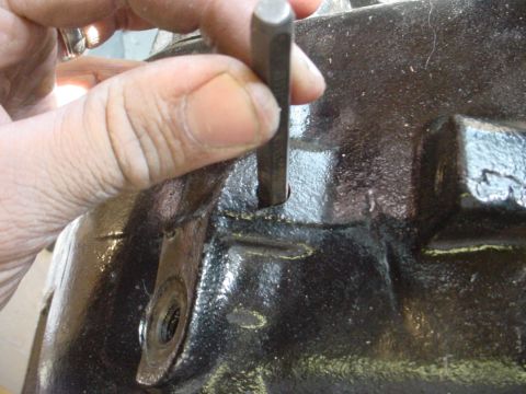 1984 Ford Bronco - Knock out freeze plug on the rear shift rail