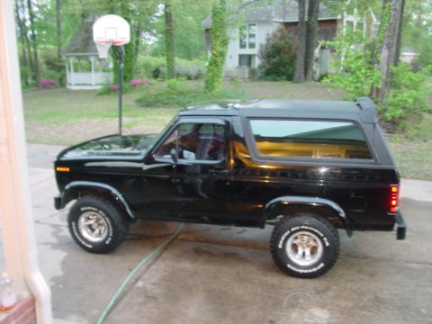 1986 Ford Bronco - Driver Side