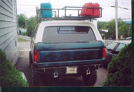 1989 Ford Bronco - this is a look at the rear bumper