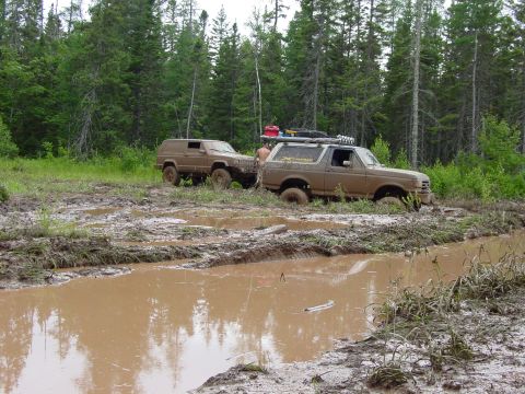 1989 Ford Bronco - good i love mud