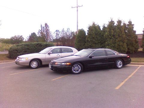 1996 Mercury Grand Marquis - Met up with my father for lunch and snapped a quick cell phone pic of our Lincolns togther