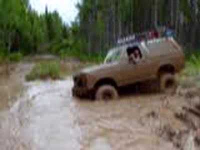 1989 Ford Bronco - still trying