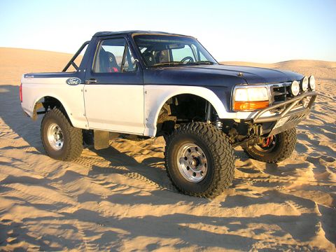 1996 Ford Bronco photo