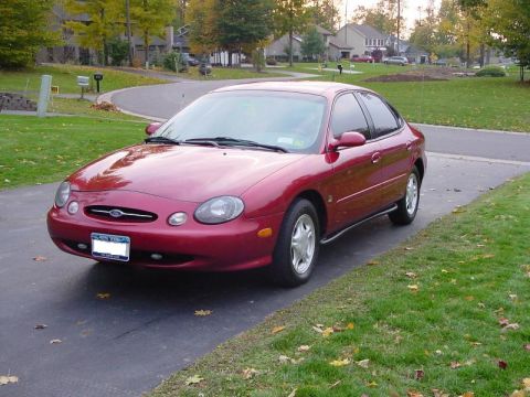 1998 Ford Taurus - 3/4 Front Driver