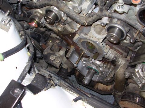1995 Ford Taurus - side 60k going back together