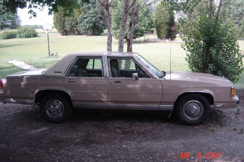 1989 Ford Crown Victoria LTD - After cc819 rear springs
