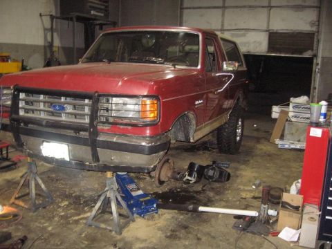 1988 Ford Bronco - back all done, now a little ways into the front half