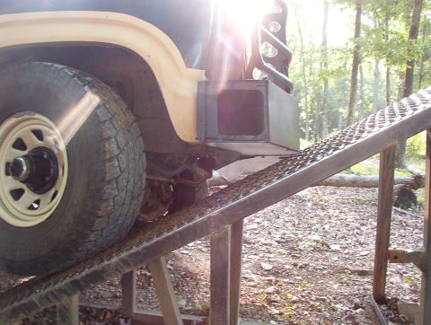 1983 Ford Bronco - These pics are even more interesting now, in hindsight. My bumpers kept me from even really getting ON the ramp, but they didn't interfere…