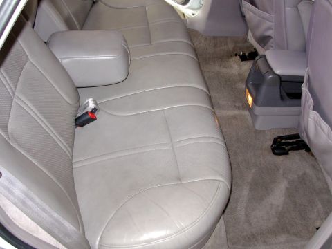 1995 Ford Taurus - right rear seat area