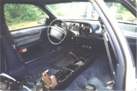 1991 Ford Taurus - I put in the center counsel for the manual tranny. I'm installing Mustang bucket seats for now later going to get racing seats.