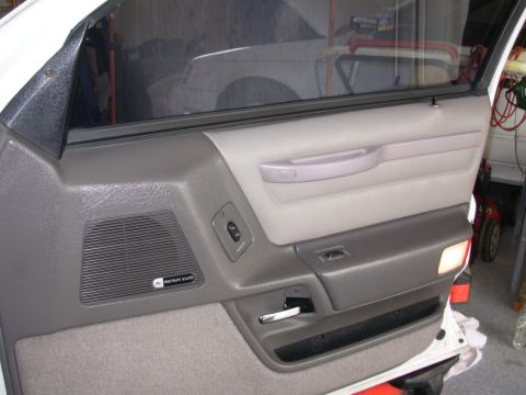 1995 Ford Taurus - Front right door panel