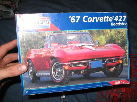 1974 Ford F-100 - This is the box art for a 1967 Corvette 427 Roadster model kit, not a 1974 Ford F-100.