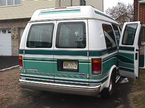 1992 Ford E150 photo