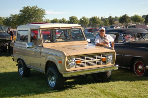 1967 Ford Ranchero - Chuck Scheer with his 1968 Bronco. Chuck also has a 1972 Ranchero Which is all spruced up for the show on Saturday.