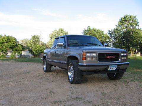 1998 GMC Sierra 1500 “Double Dueces”