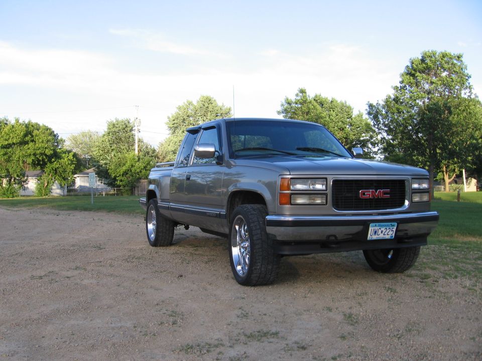 1998 GMC Sierra 1500 “Double Dueces”